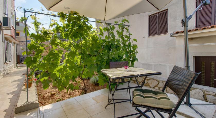 Apartment Nikolina Мали-Лошинь Номер фото